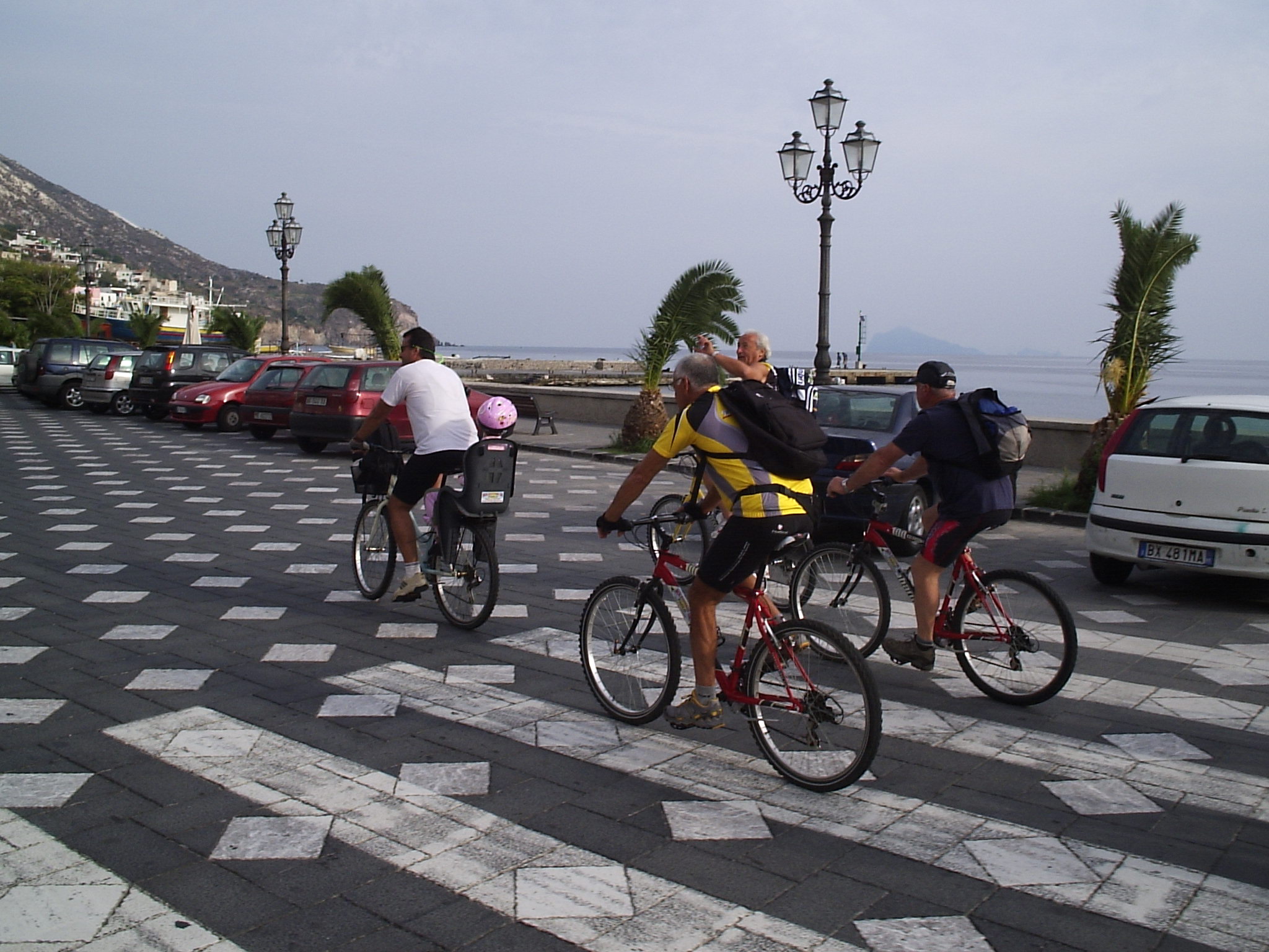 06aa 17/10/2008 Lipari. Sulla pianura di Canneto, che è l'unica pianura dell'i